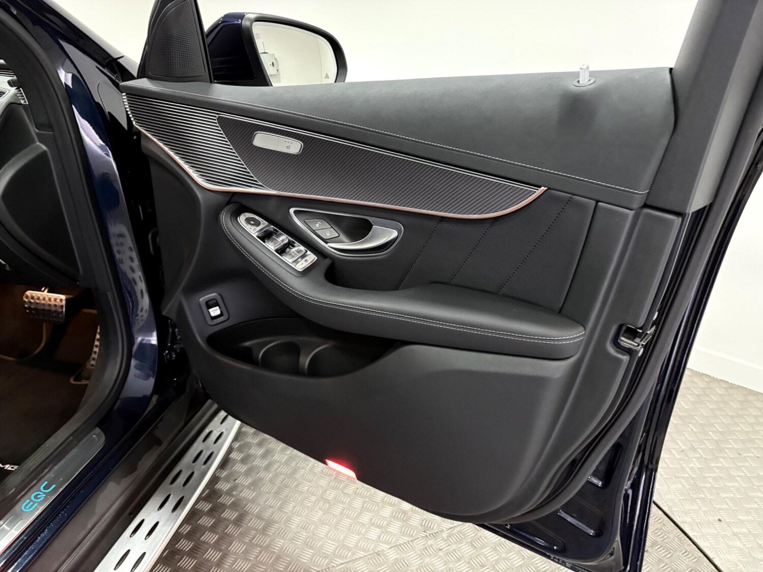 Used Mercedes-Benz EQC 2022 for sale - 76282904: Photo 40