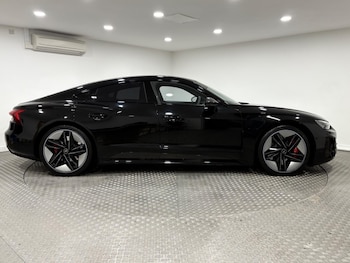 Used Audi RS e-tron GT 2022 for sale - 76743302: Photo