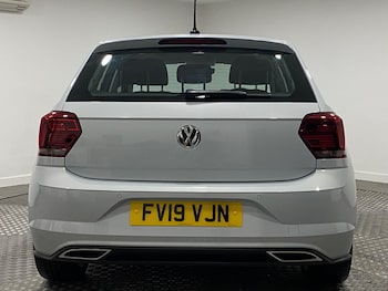 Used Volkswagen Polo 2019 for sale - 75780773: Photo