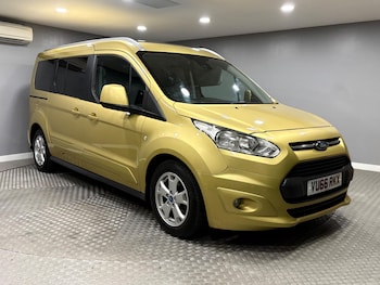Used Ford Grand Tourneo Connect 2016 for sale - 79106536: Photo
