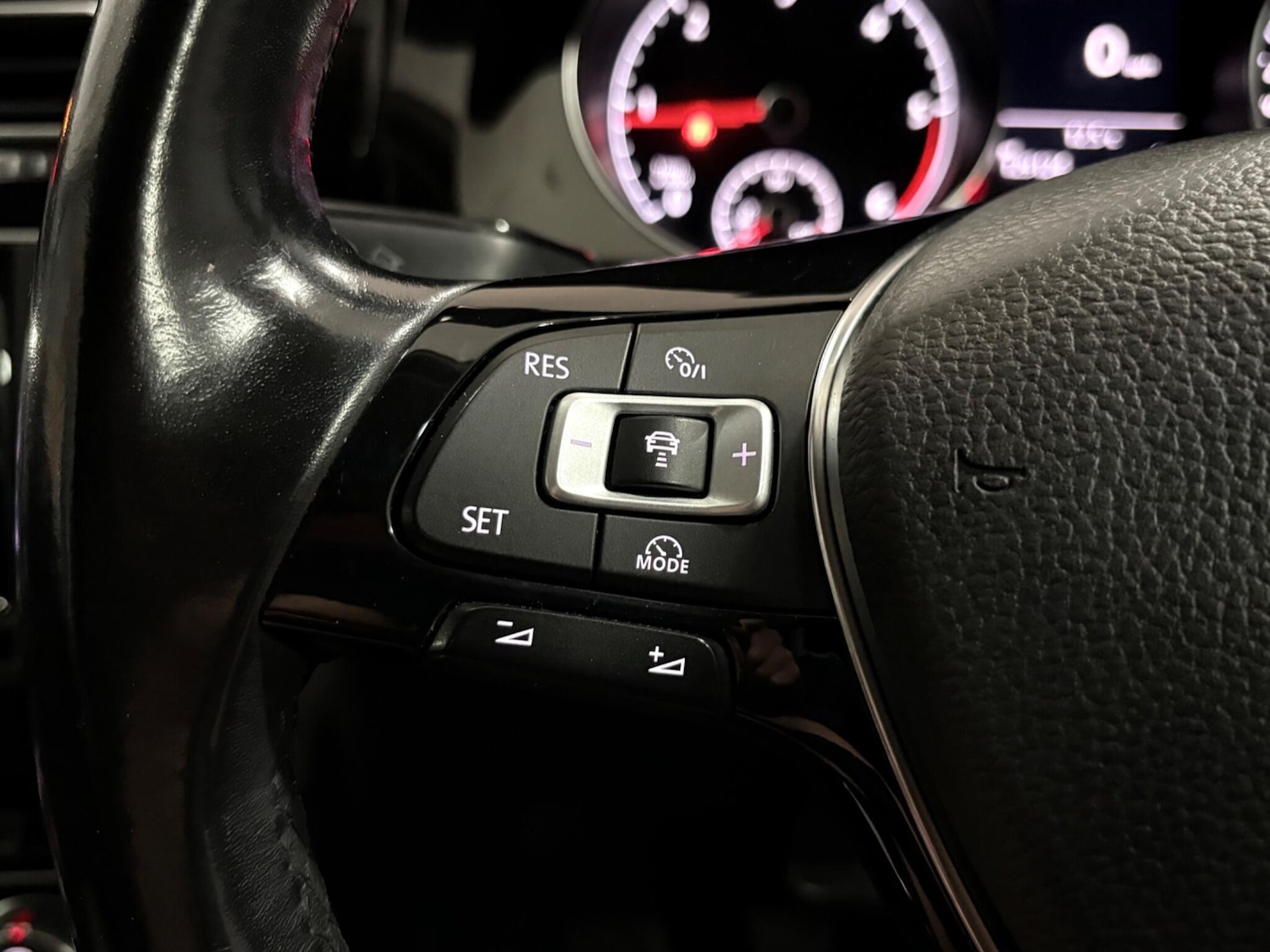 Used Volkswagen Golf 2014 for sale - 77924972: Photo 14