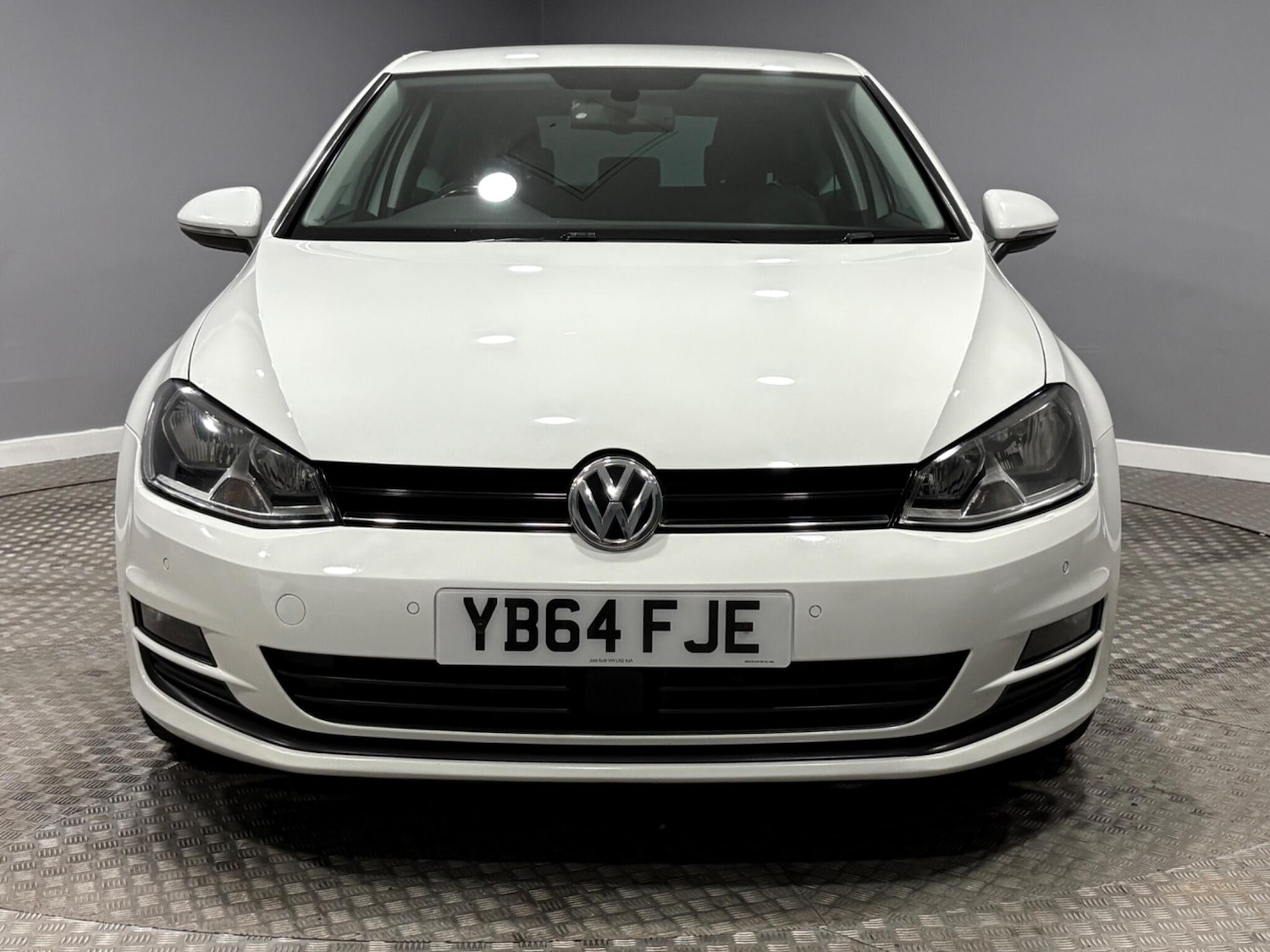 Used Volkswagen Golf 2014 for sale - 77924972: Photo 8
