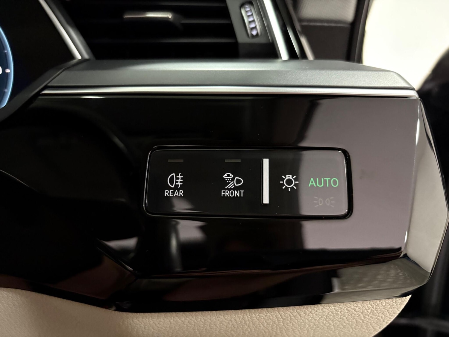 Used Audi e-tron 2020 for sale - 76166561: Photo 39