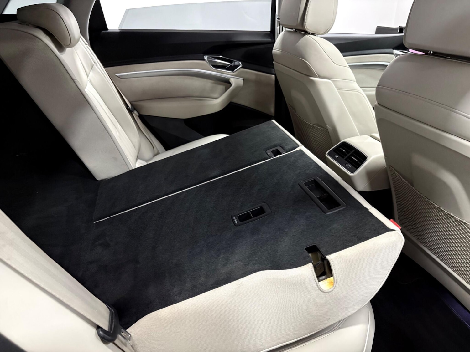 Used Audi e-tron 2020 for sale - 76166561: Photo 49