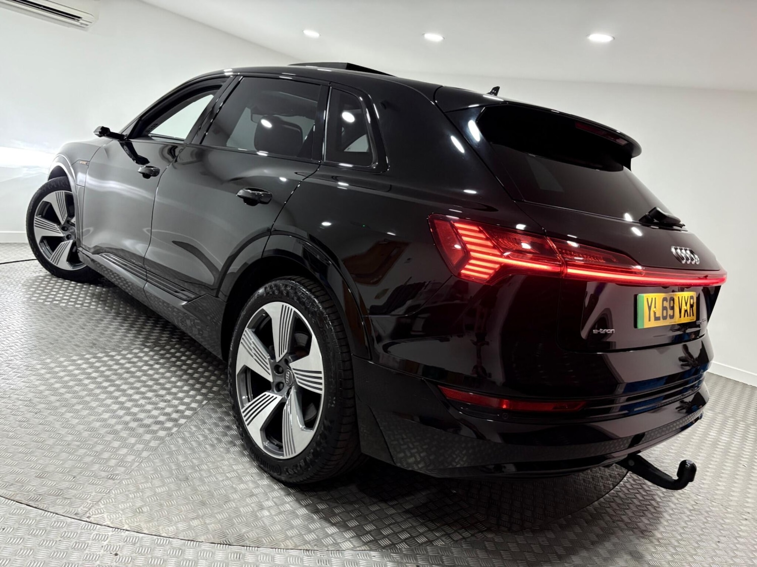 Used Audi e-tron 2020 for sale - 76166561: Photo 57