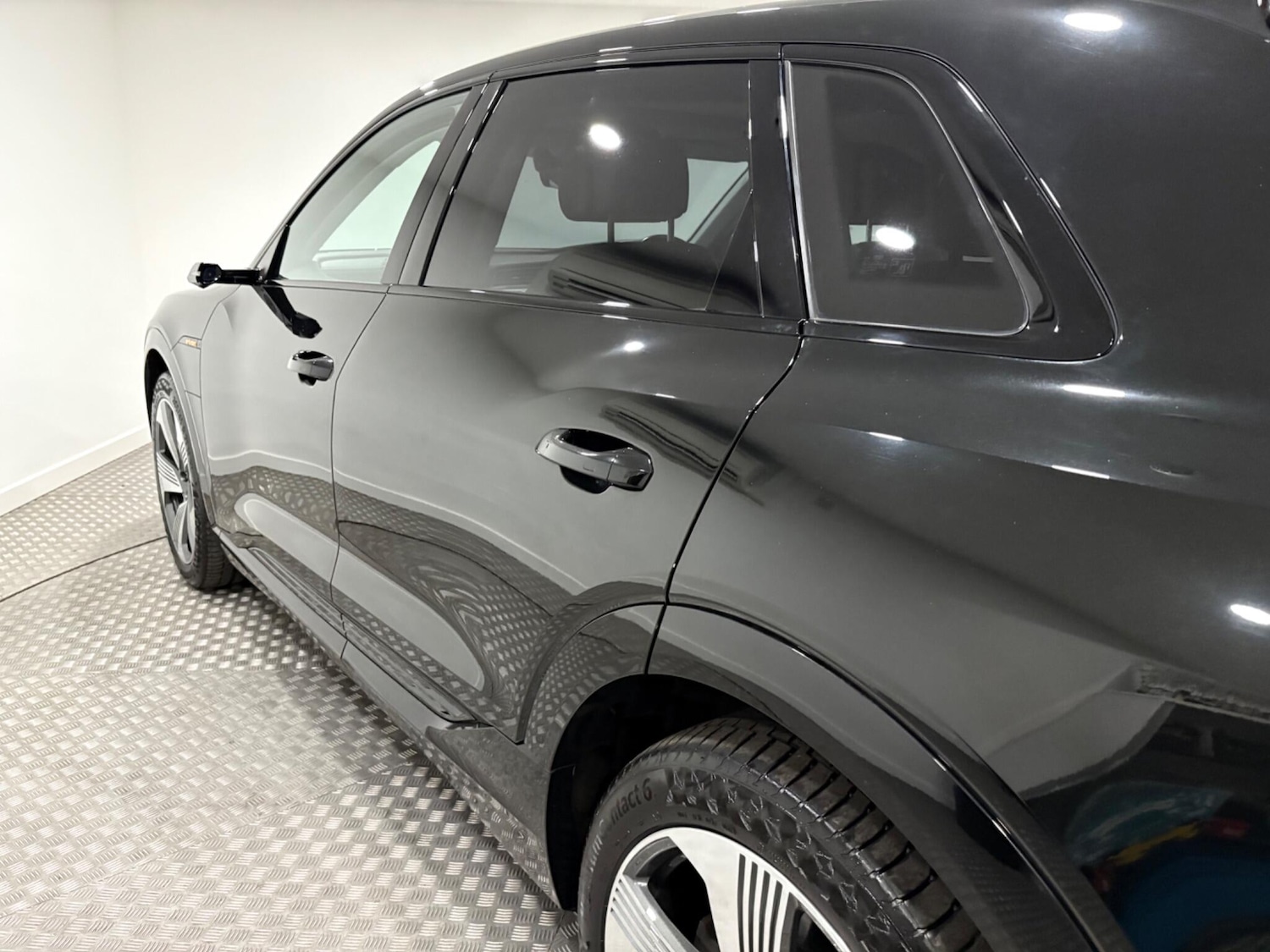 Used Audi e-tron 2020 for sale - 76166561: Photo 61