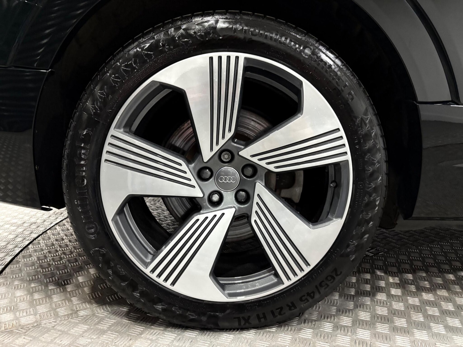 Used Audi e-tron 2020 for sale - 76166561: Photo 62