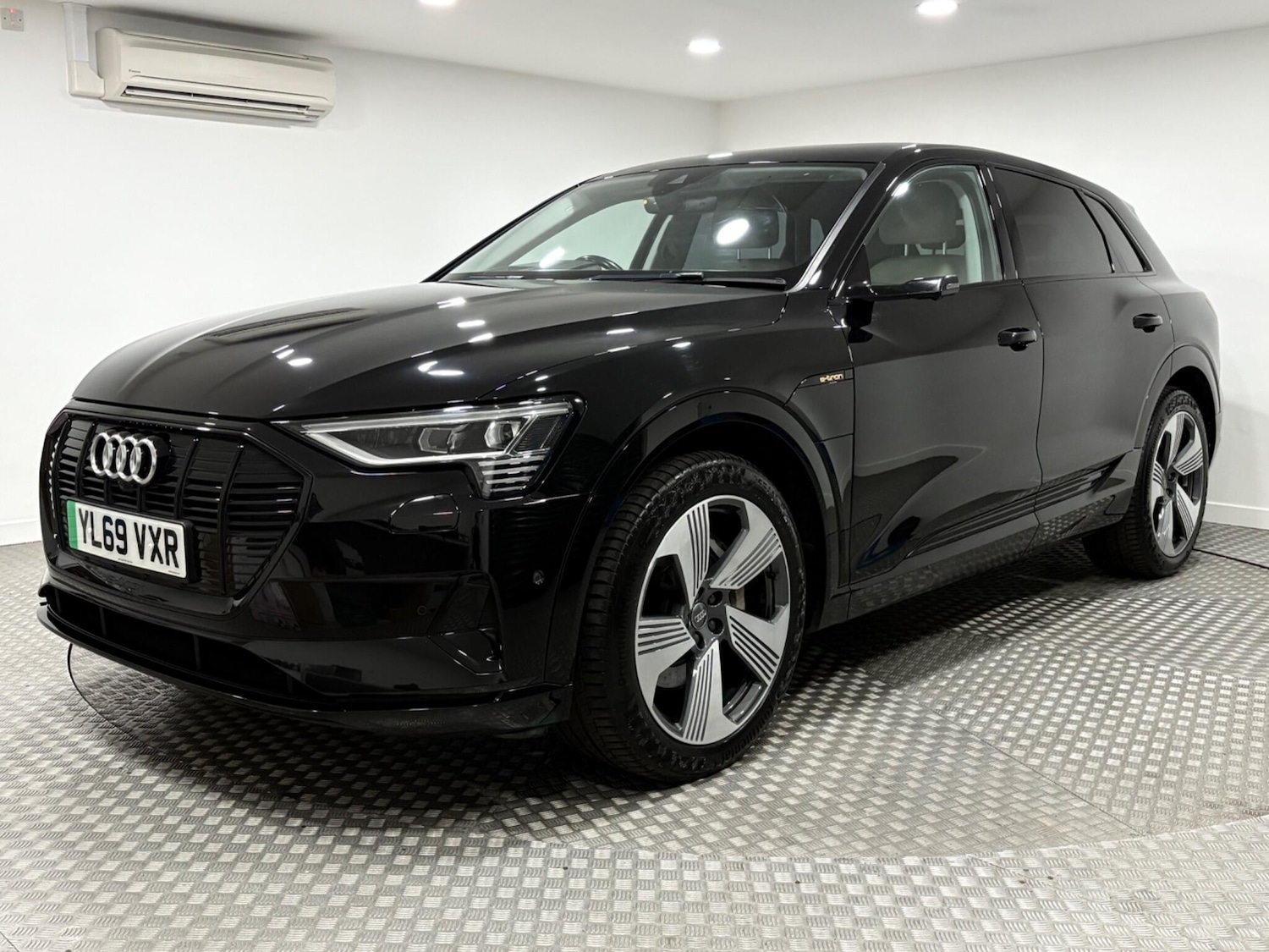 Used Audi e-tron 2020 for sale - 76166561: Photo 7