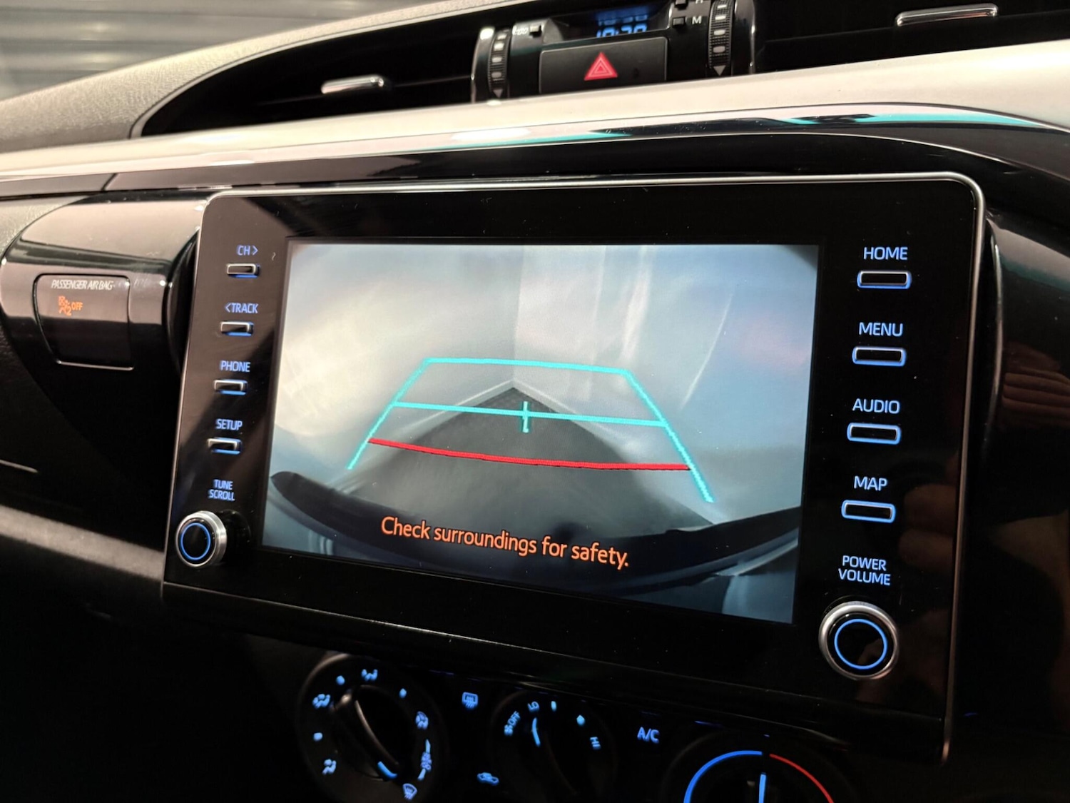 Used Toyota Hilux 2021 for sale - 77021005: Photo 20