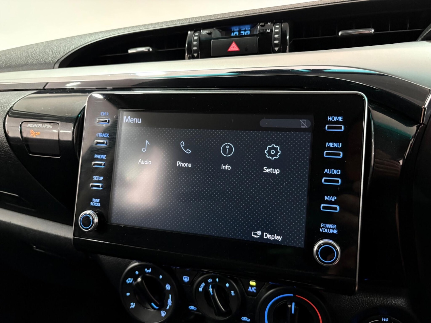 Used Toyota Hilux 2021 for sale - 77021005: Photo 23