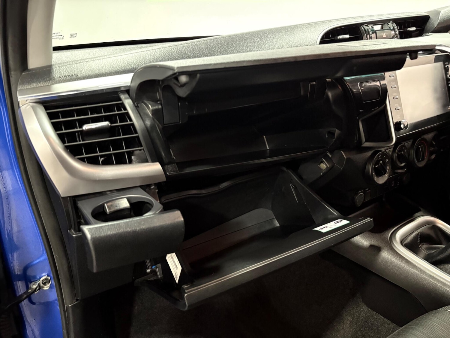 Used Toyota Hilux 2021 for sale - 77021005: Photo 29