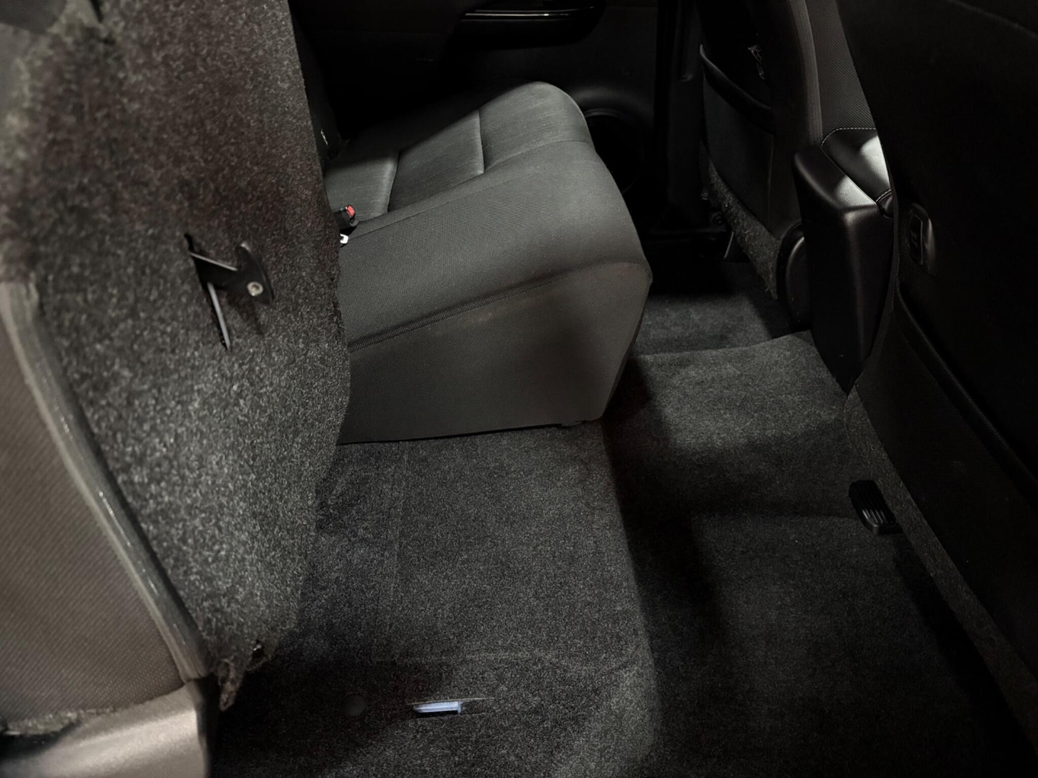 Used Toyota Hilux 2021 for sale - 77021005: Photo 38