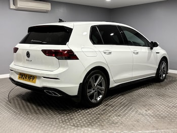 Used Volkswagen Golf 2024 for sale - 78231712: Photo