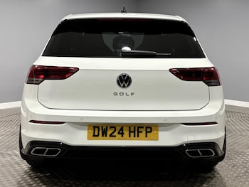 Used Volkswagen Golf 2024 for sale - 78231712: Photo