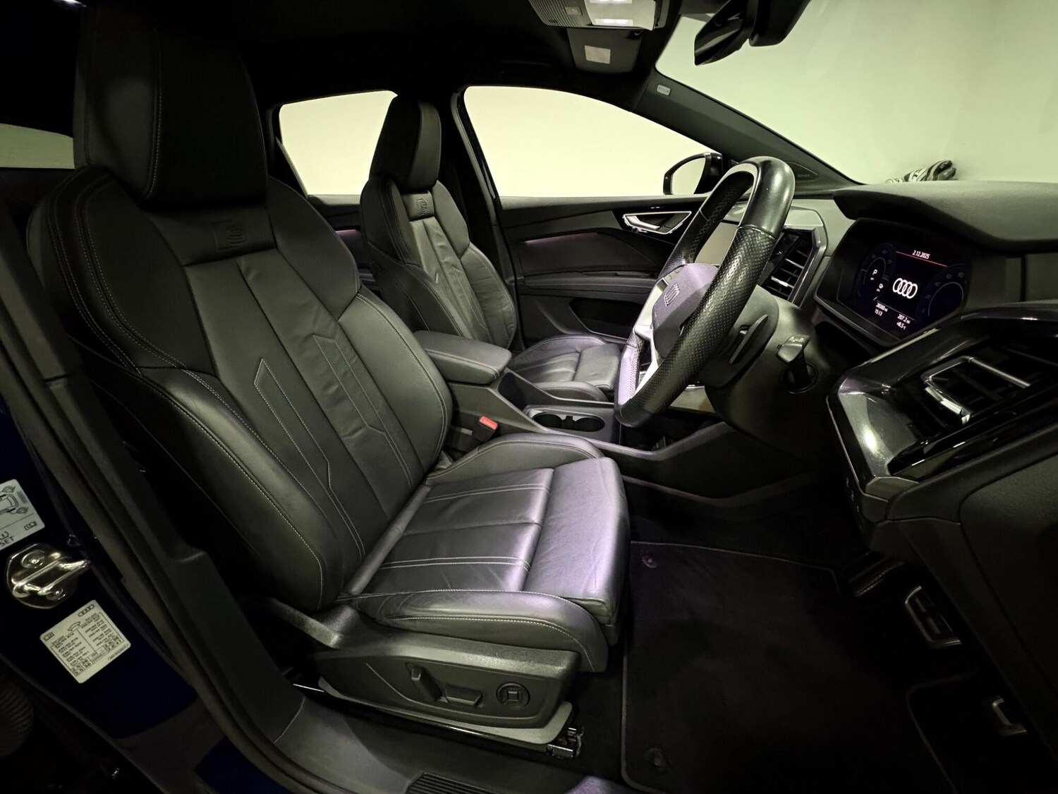 Used Audi Q4 e-tron 2021 for sale - 77658734: Photo 12