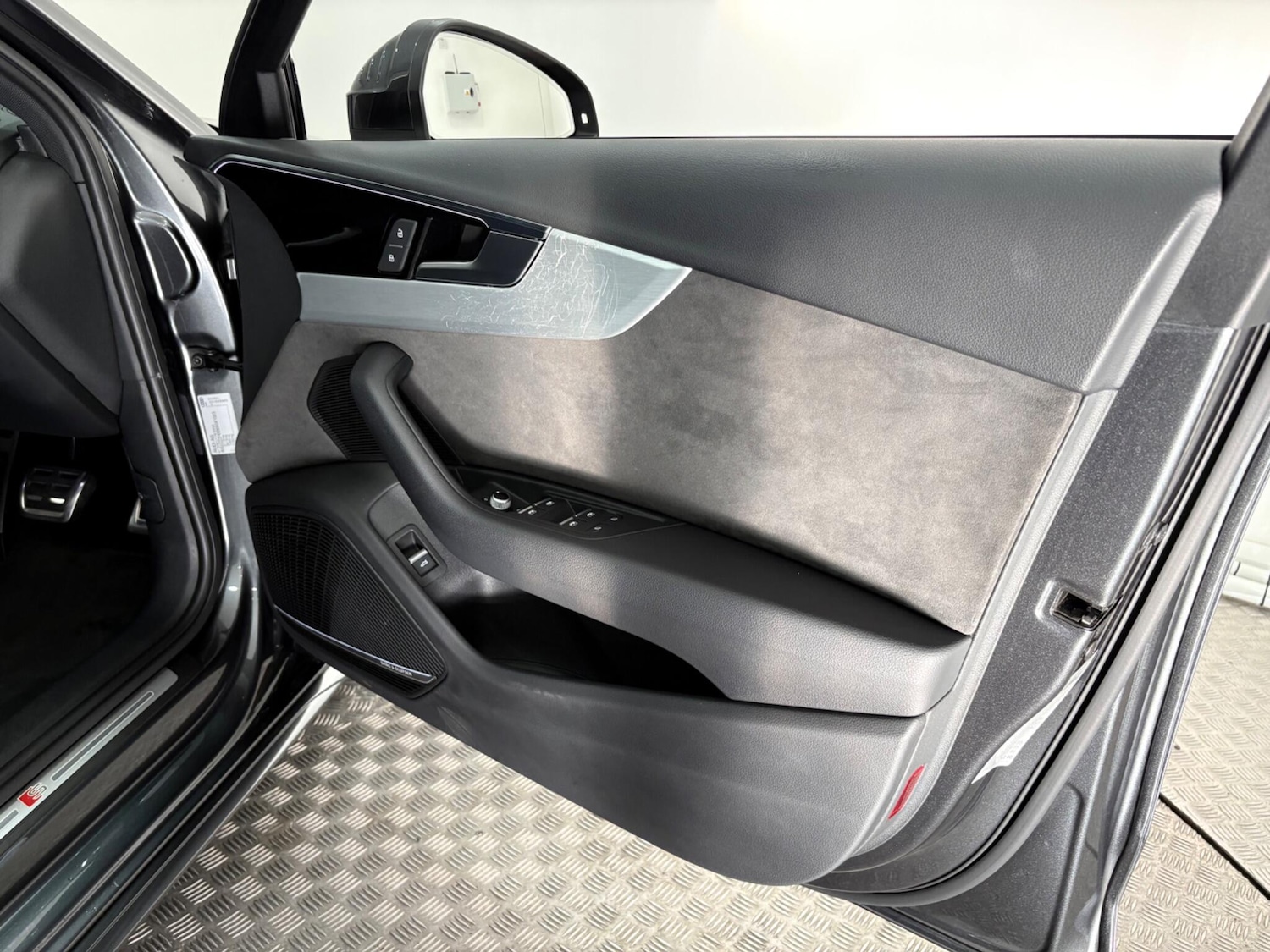 Used Audi A4 2021 for sale - 77021145: Photo 45