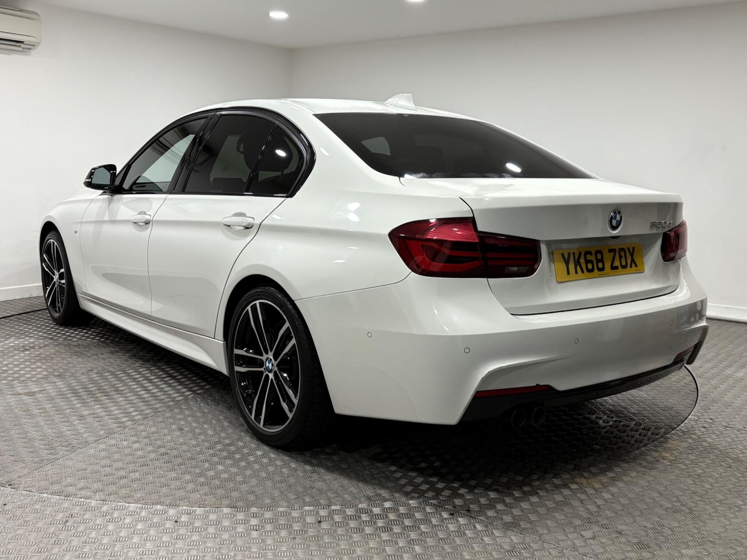 Used BMW 3 Series 2019 for sale - 77021093: Photo 5
