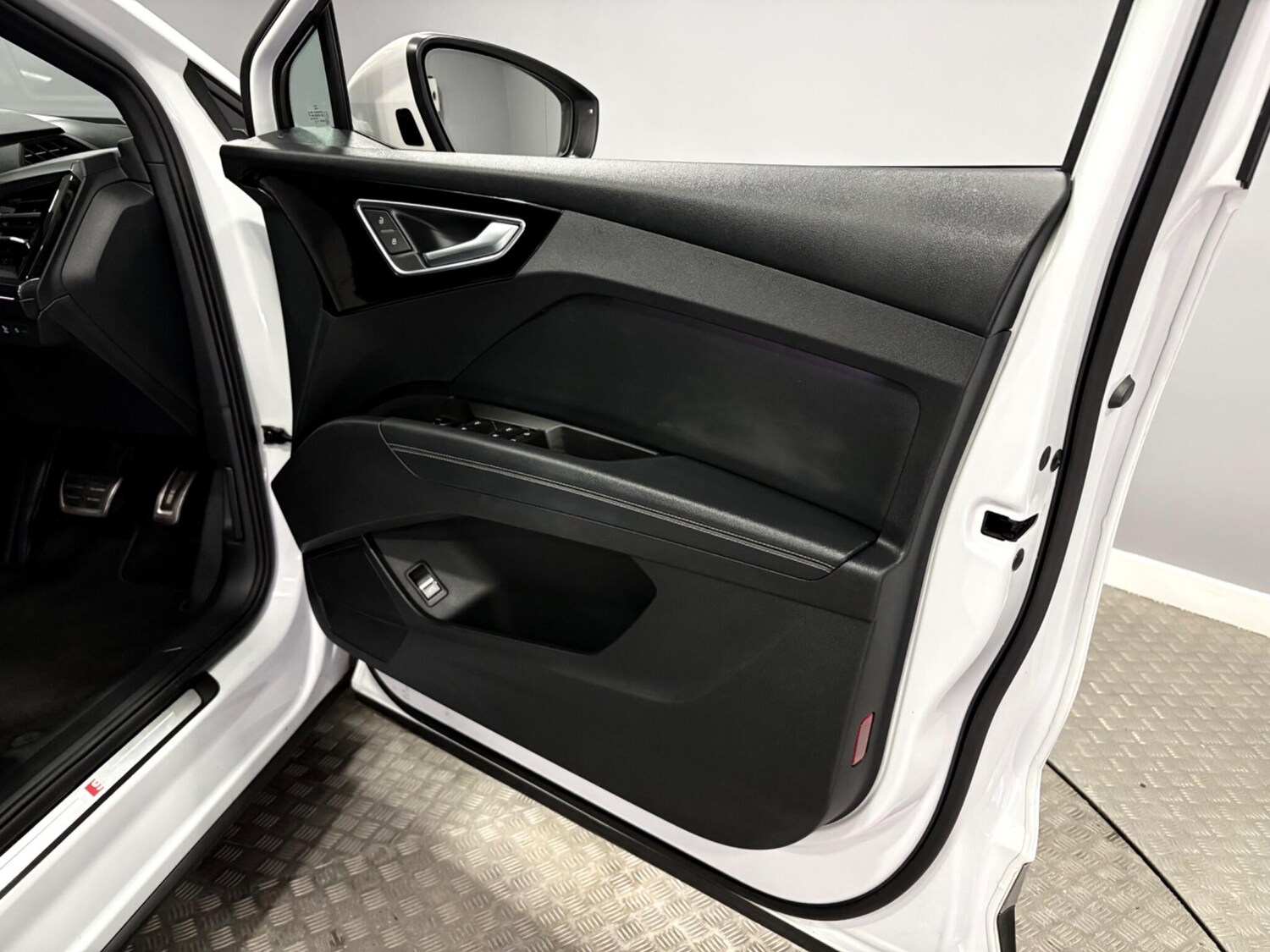 Used Audi Q4 e-tron 2021 for sale - 77723926: Photo 41