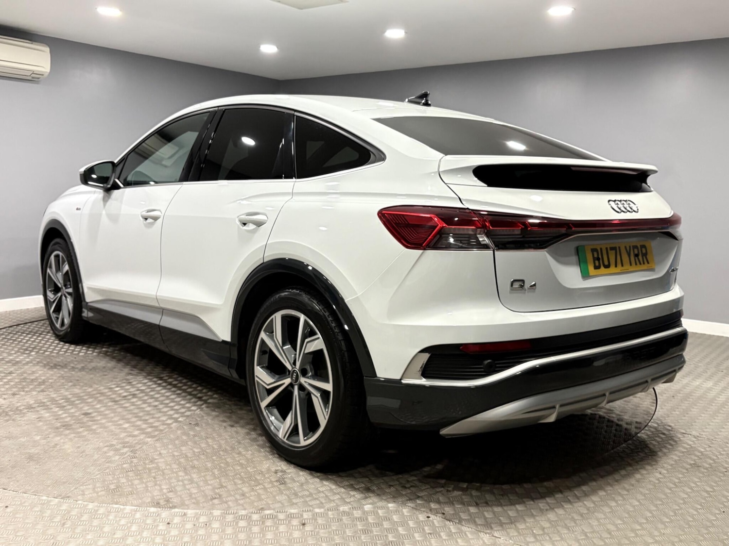 Used Audi Q4 e-tron 2021 for sale - 77723926: Photo 5