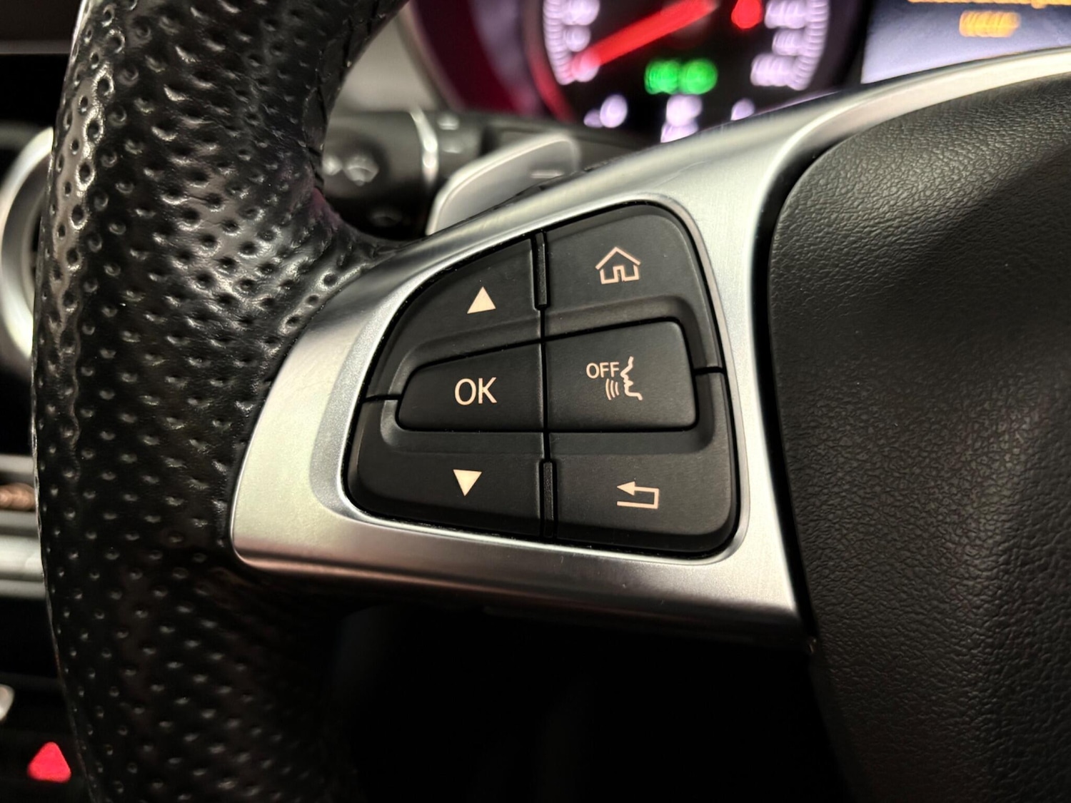 Used Mercedes-Benz GLC 2017 for sale - 77021108: Photo 16