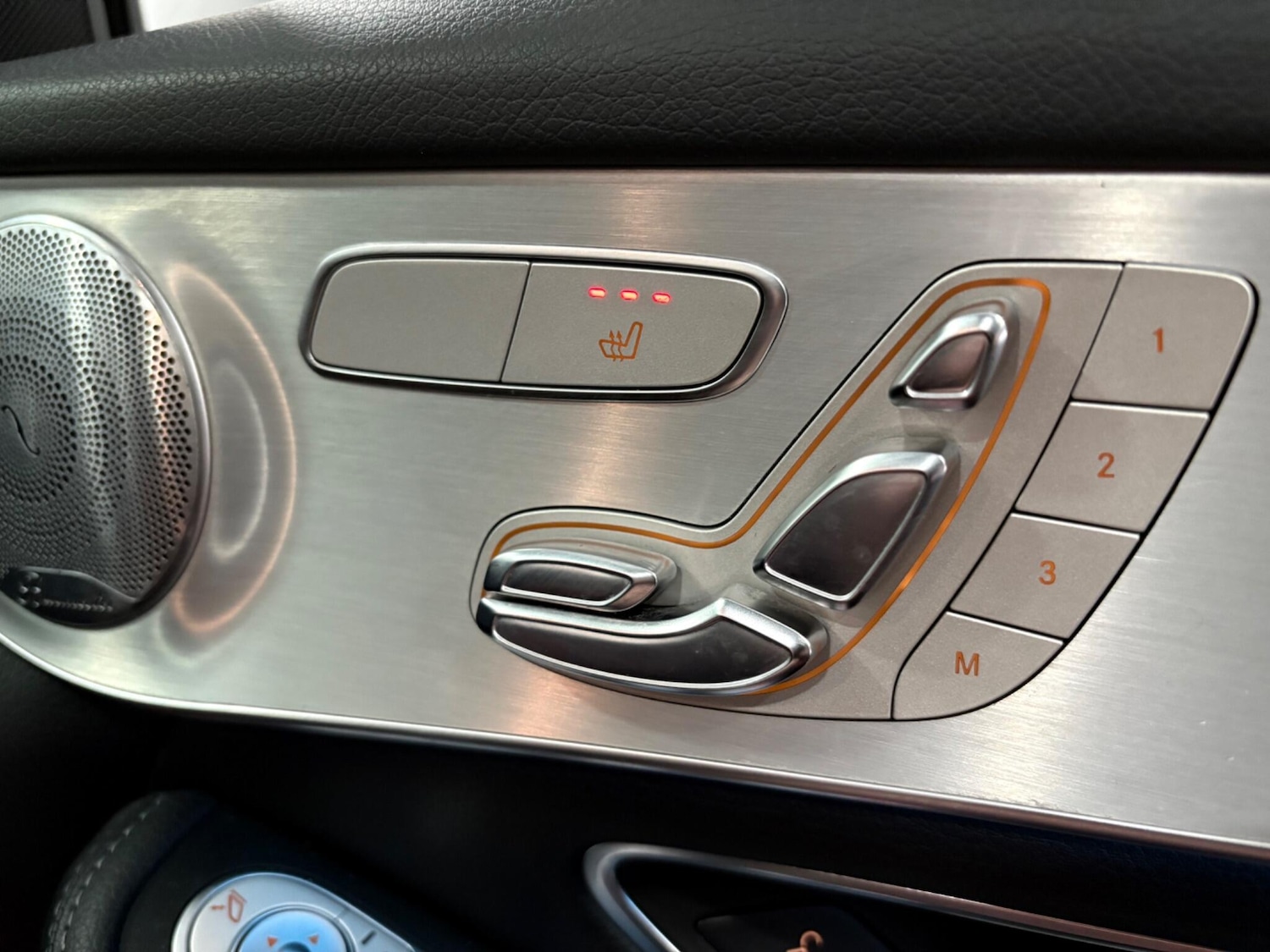 Used Mercedes-Benz GLC 2017 for sale - 77021108: Photo 40