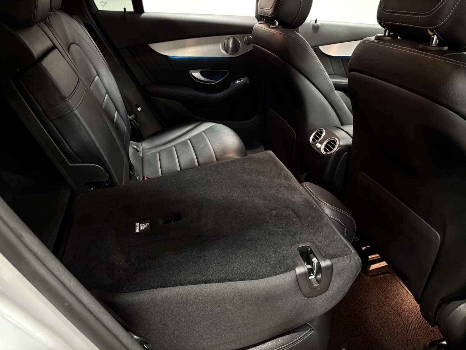 Used Mercedes-Benz GLC 2017 for sale - 77021108: Photo 45