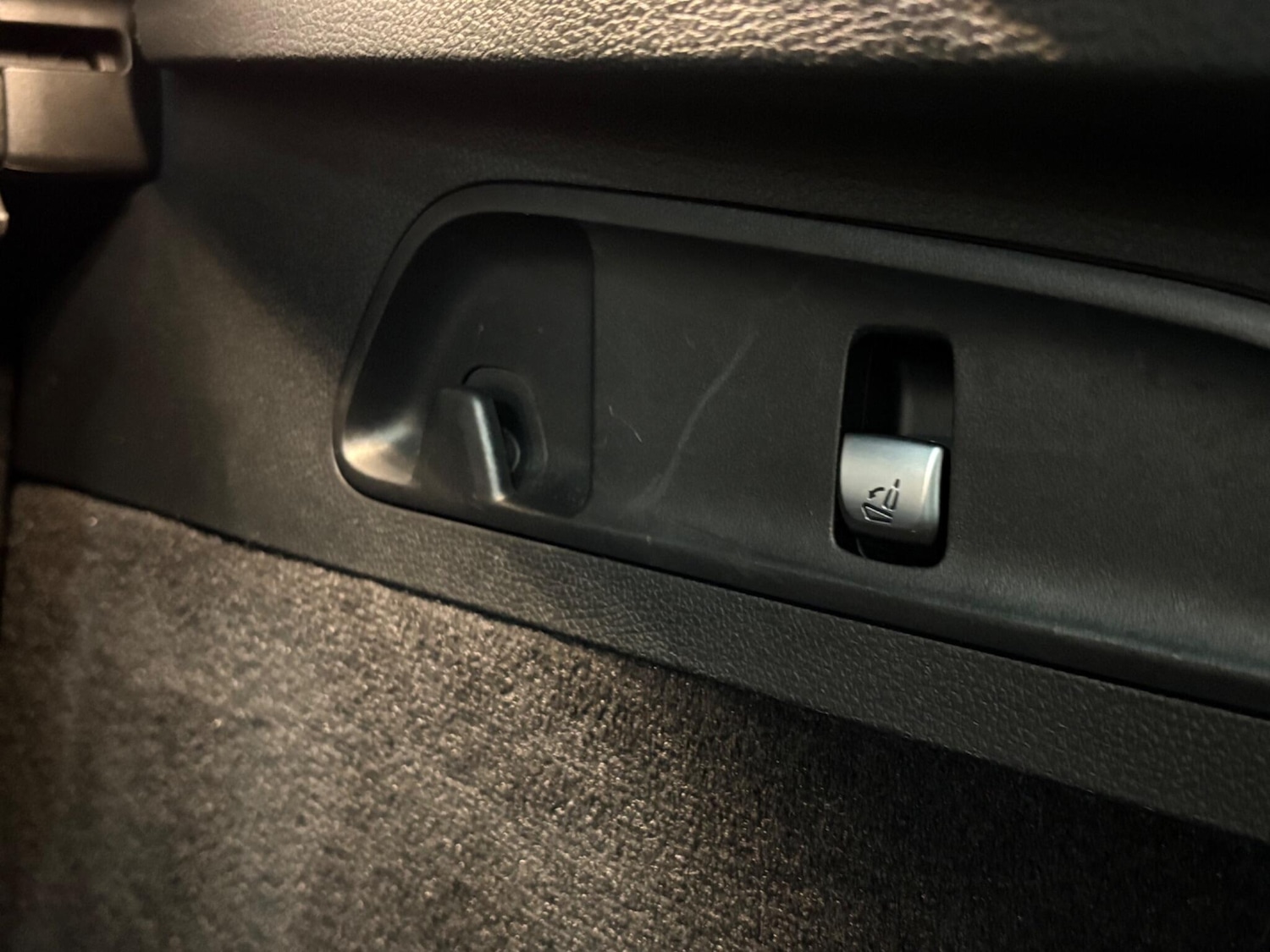 Used Mercedes-Benz GLC 2017 for sale - 77021108: Photo 48