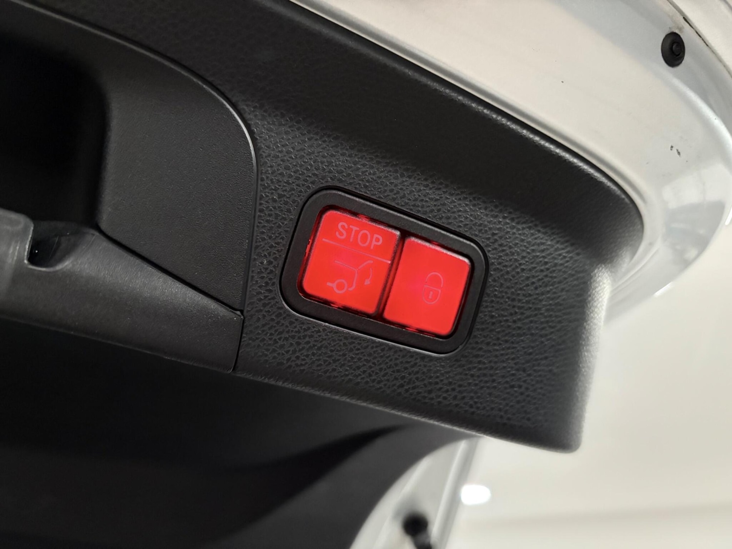 Used Mercedes-Benz GLC 2017 for sale - 77021108: Photo 50