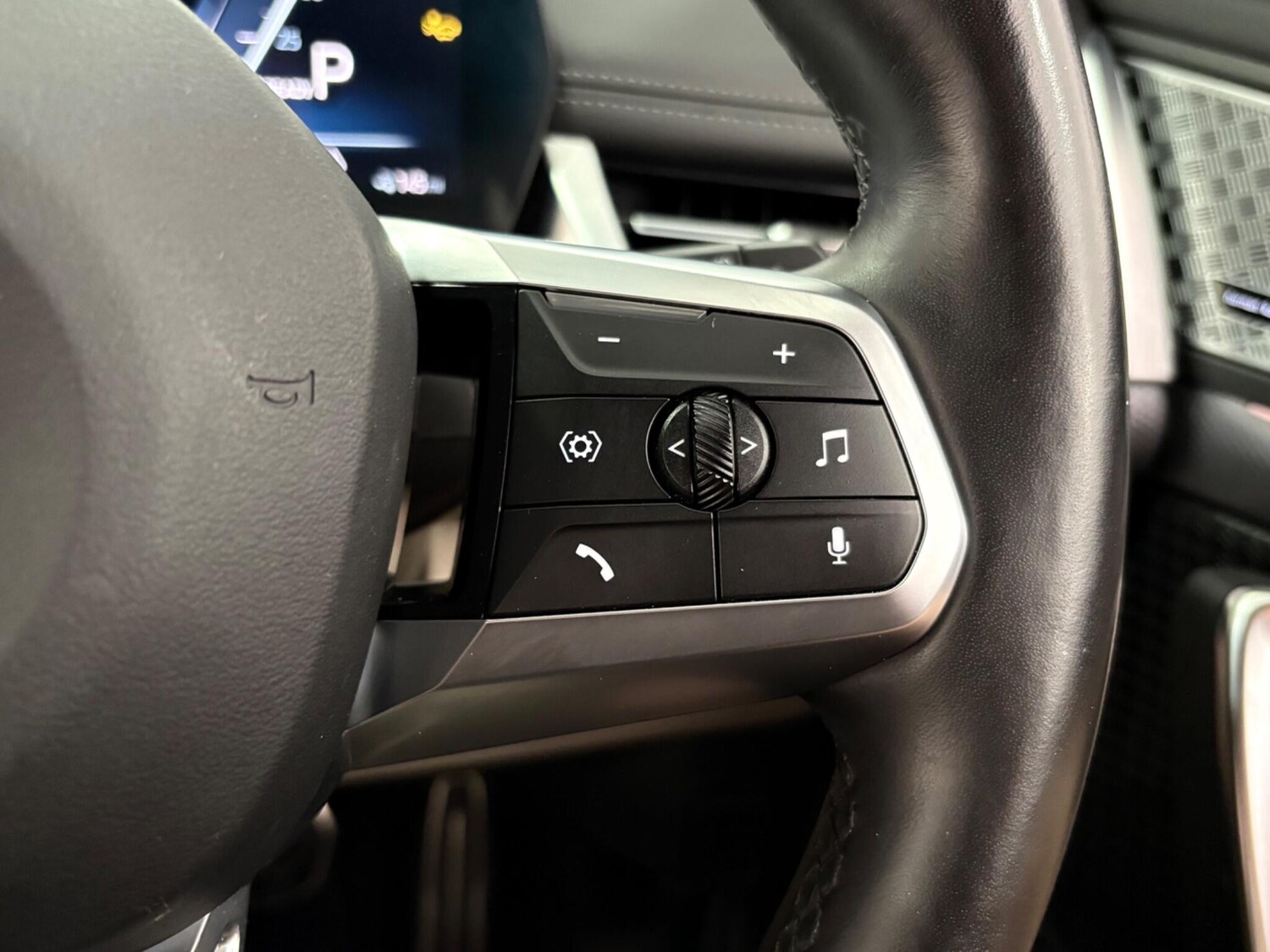 Used BMW iX1 2023 for sale - 76095233: Photo 19