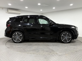 Used BMW iX1 2023 for sale - 76095233: Photo