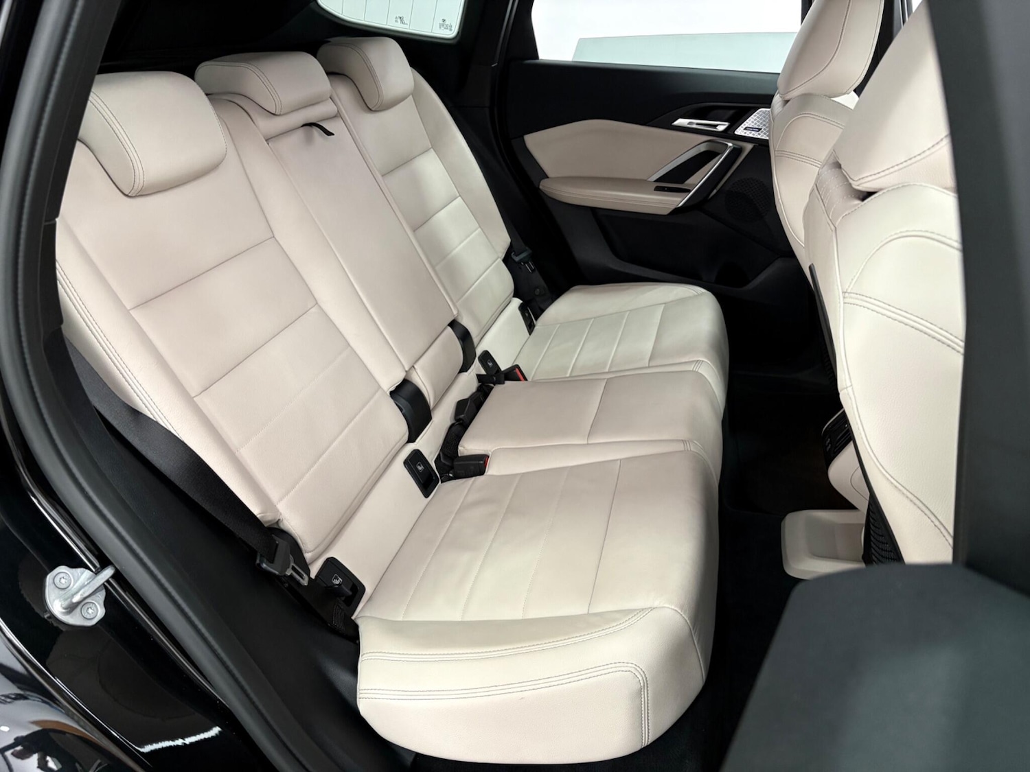 Used BMW iX1 2023 for sale - 76095233: Photo 38