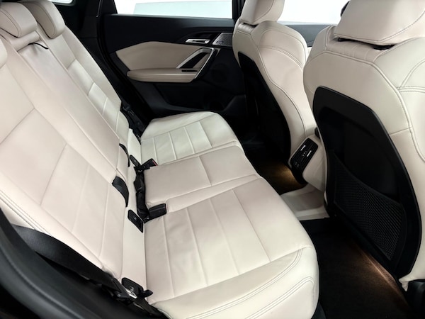 Used BMW iX1 2023 for sale - 76095233: Photo 39