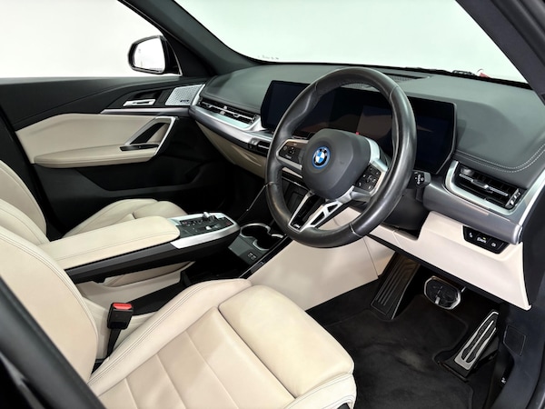 Used BMW iX1 2023 for sale - 76095233: Photo 9