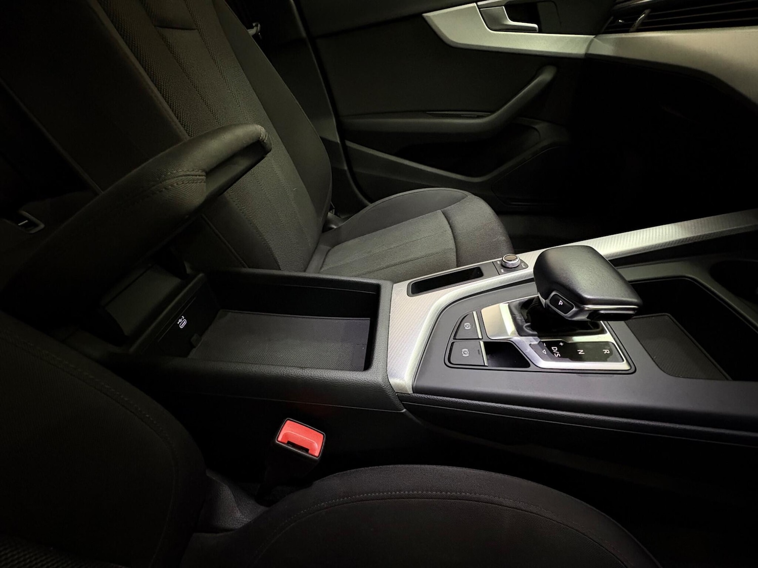 Used Audi A4 Avant 2022 for sale - 77021218: Photo 38