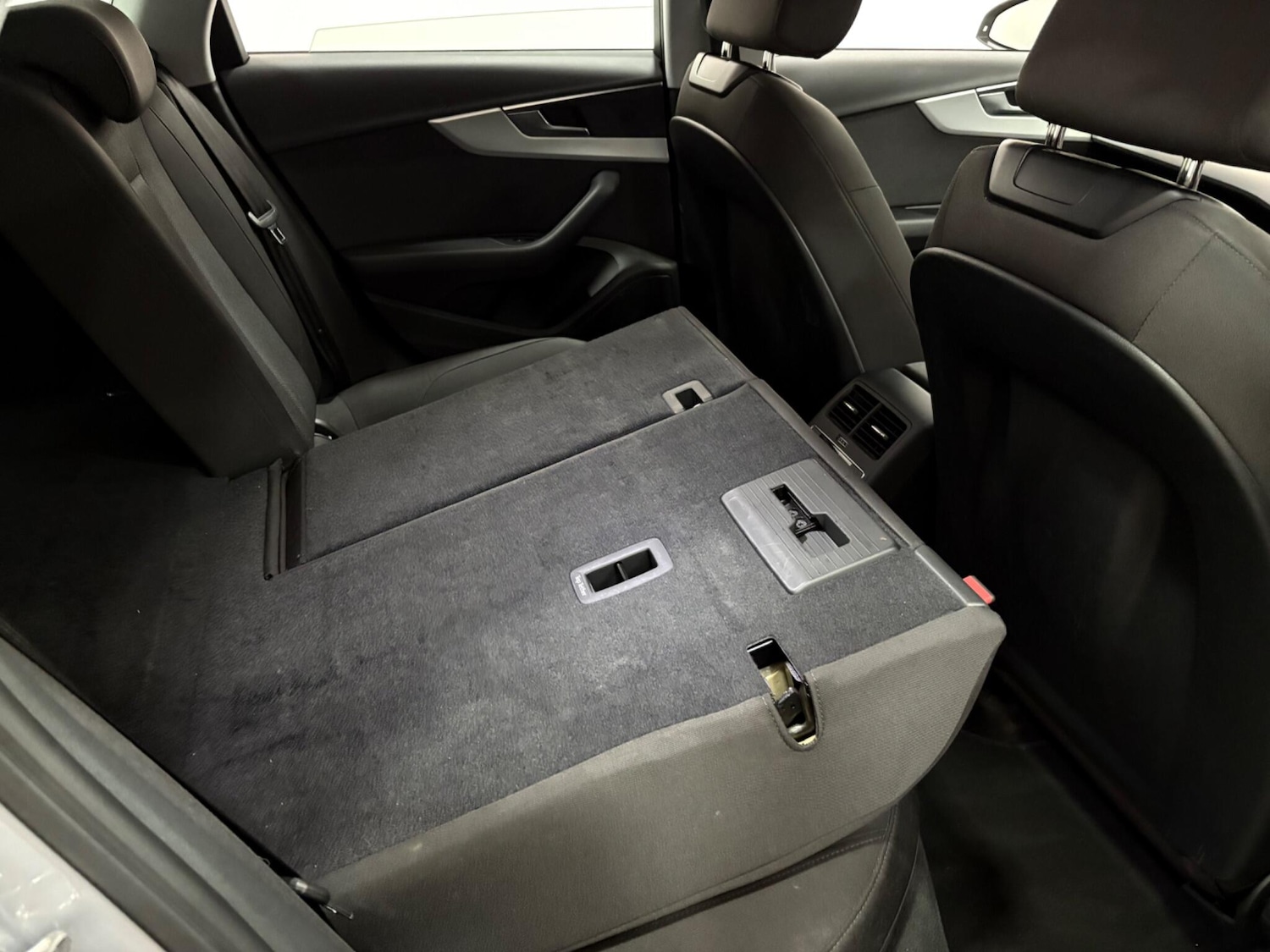 Used Audi A4 Avant 2022 for sale - 77021218: Photo 45