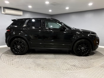 Used Land Rover Range Rover Evoque 2015 for sale - 78740825: Photo