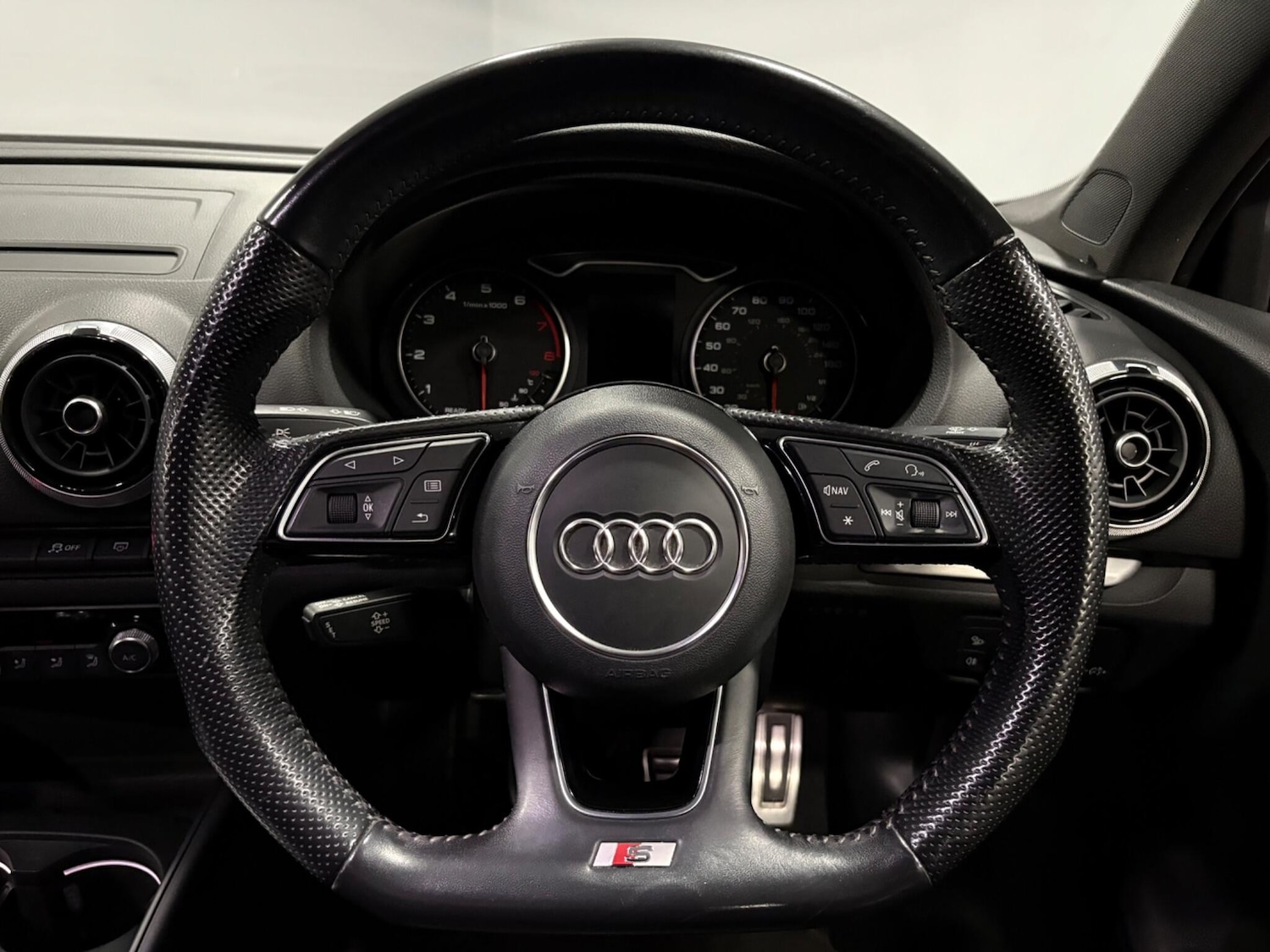 Used Audi A3 2017 for sale - 77696059: Photo 14