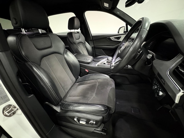 Used Audi Q7 2018 for sale - 75635074: Photo 12