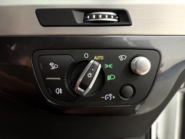 Used Audi Q7 2018 for sale - 75635074: Photo 35