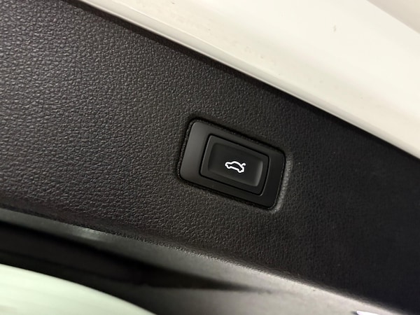 Used Audi Q7 2018 for sale - 75635074: Photo 50