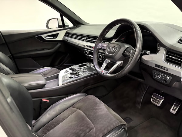 Used Audi Q7 2018 for sale - 75635074: Photo 9