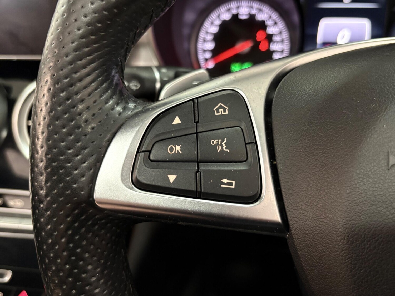 Used Mercedes-Benz C Class 2014 for sale - 76001885: Photo 15