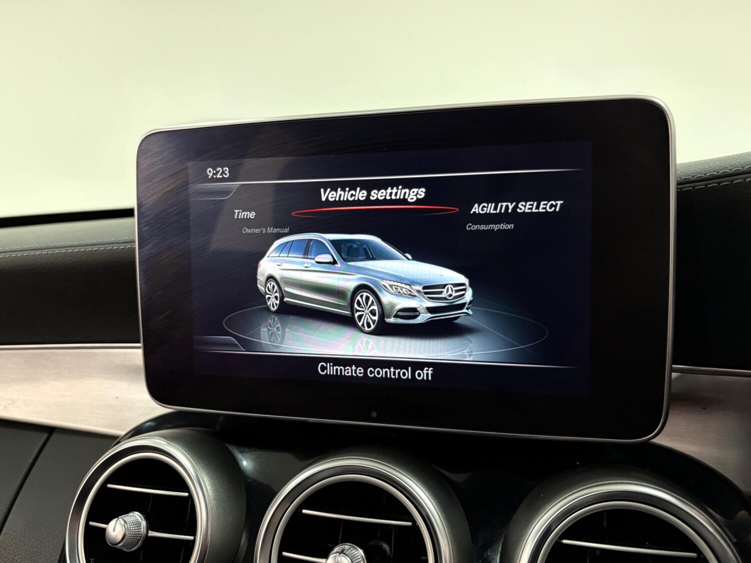 Used Mercedes-Benz C Class 2014 for sale - 76001885: Photo 26