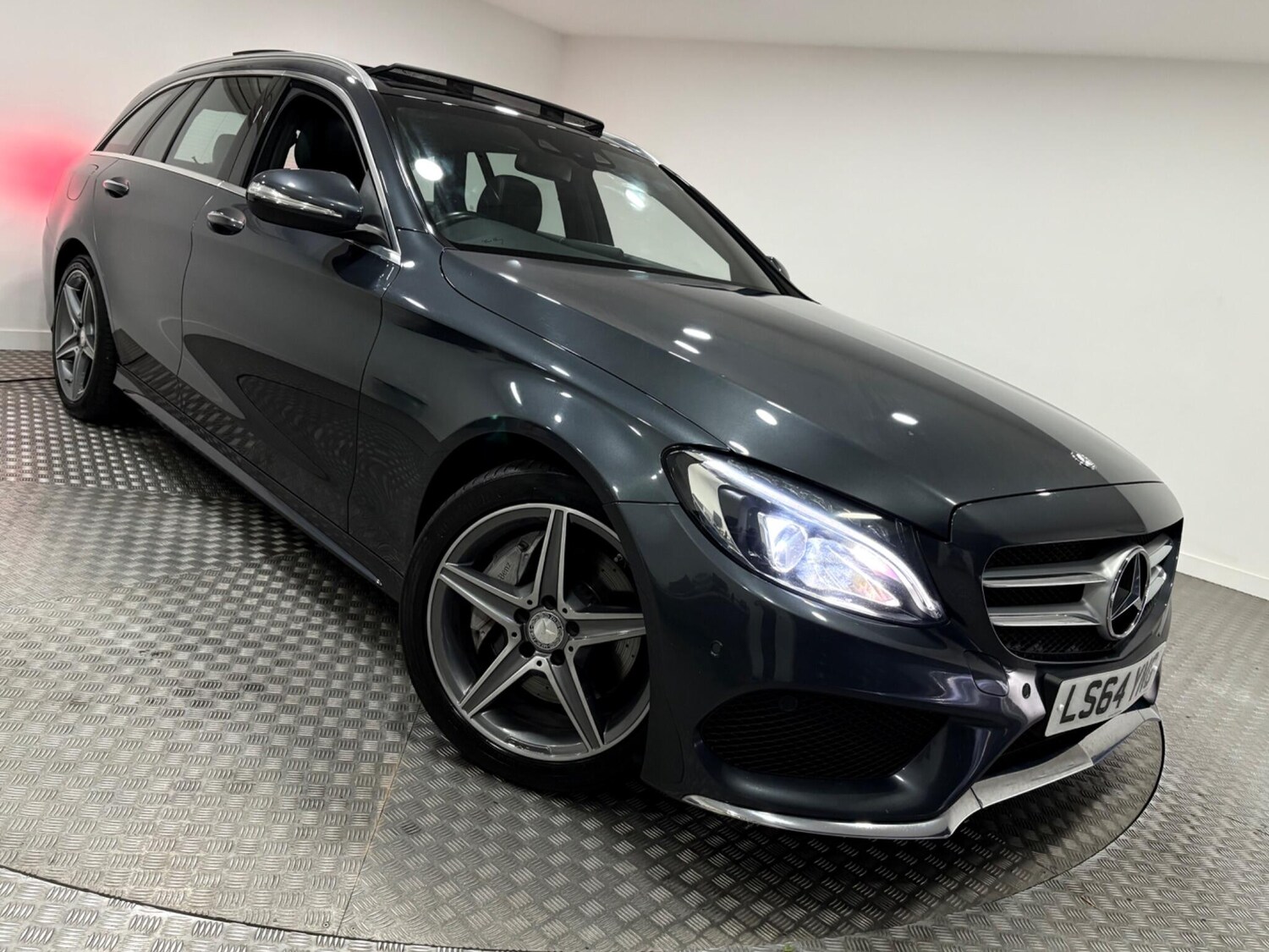 Used Mercedes-Benz C Class 2014 for sale - 76001885: Photo 48