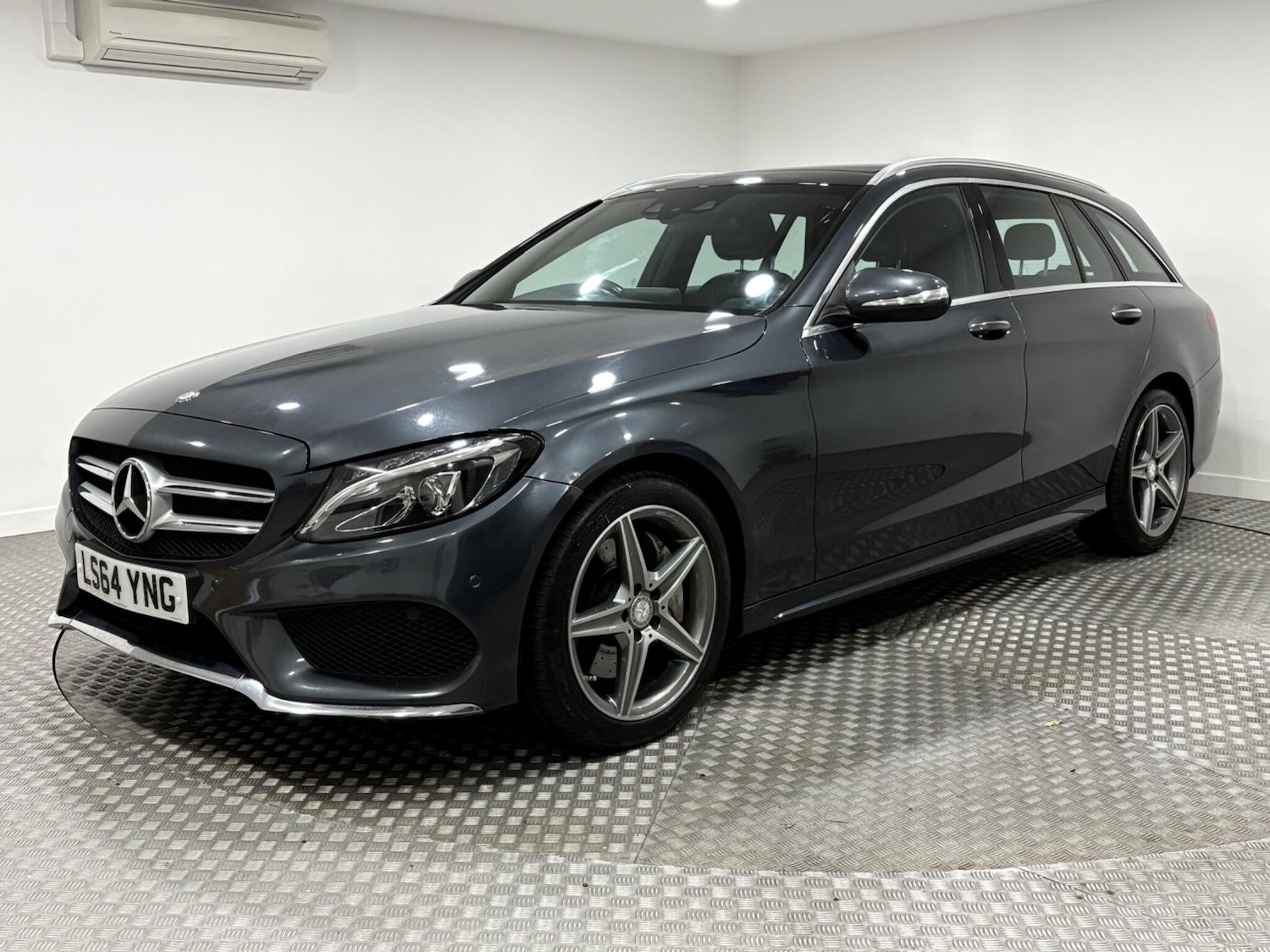 Used Mercedes-Benz C Class 2014 for sale - 76001885: Photo 7