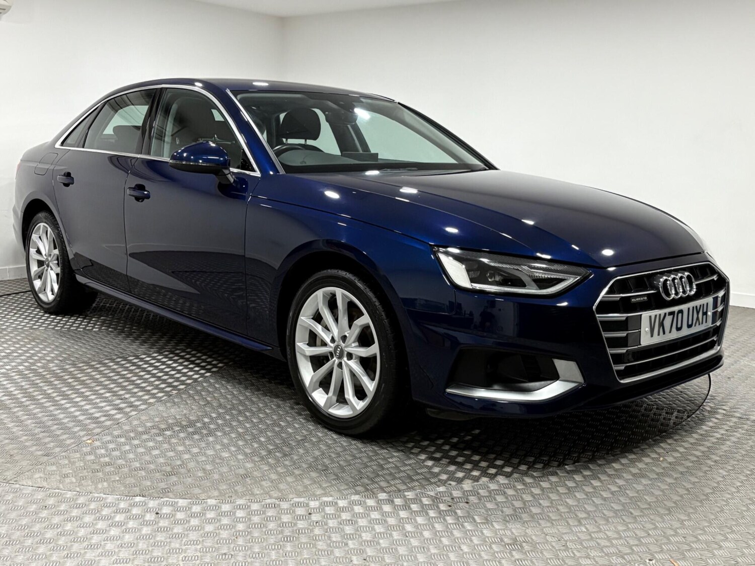 Used Audi A4 2020 for sale - 76239194: Photo 1