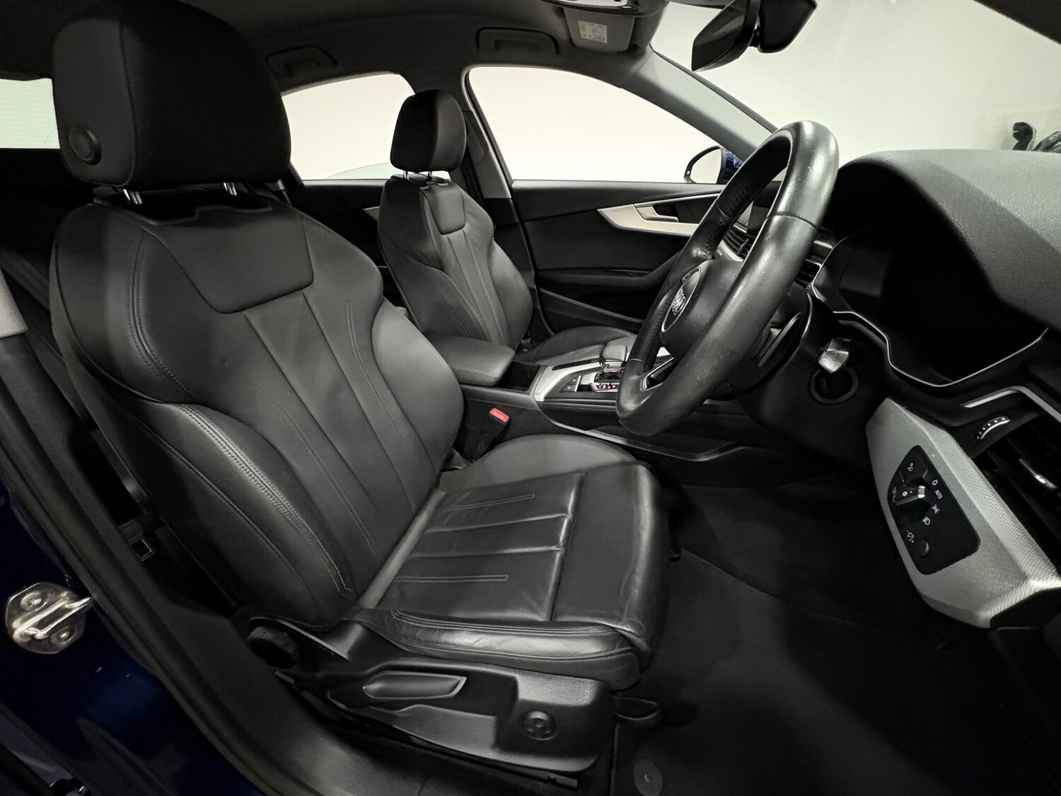 Used Audi A4 2020 for sale - 76239194: Photo 12