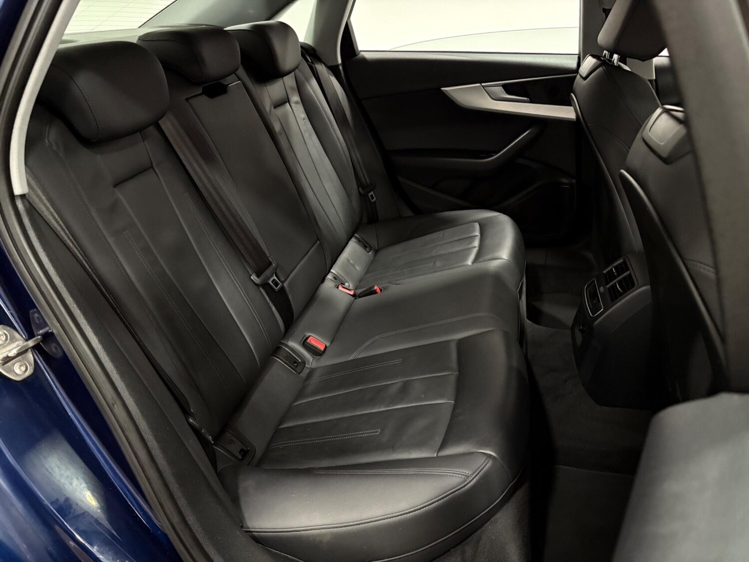 Used Audi A4 2020 for sale - 76239194: Photo 44