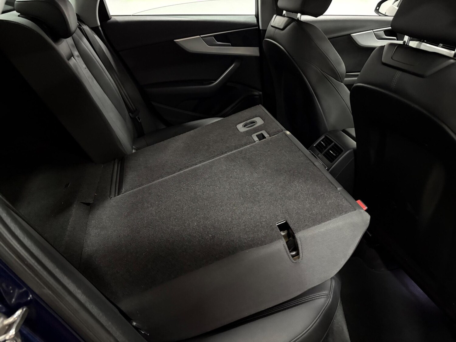 Used Audi A4 2020 for sale - 76239194: Photo 46