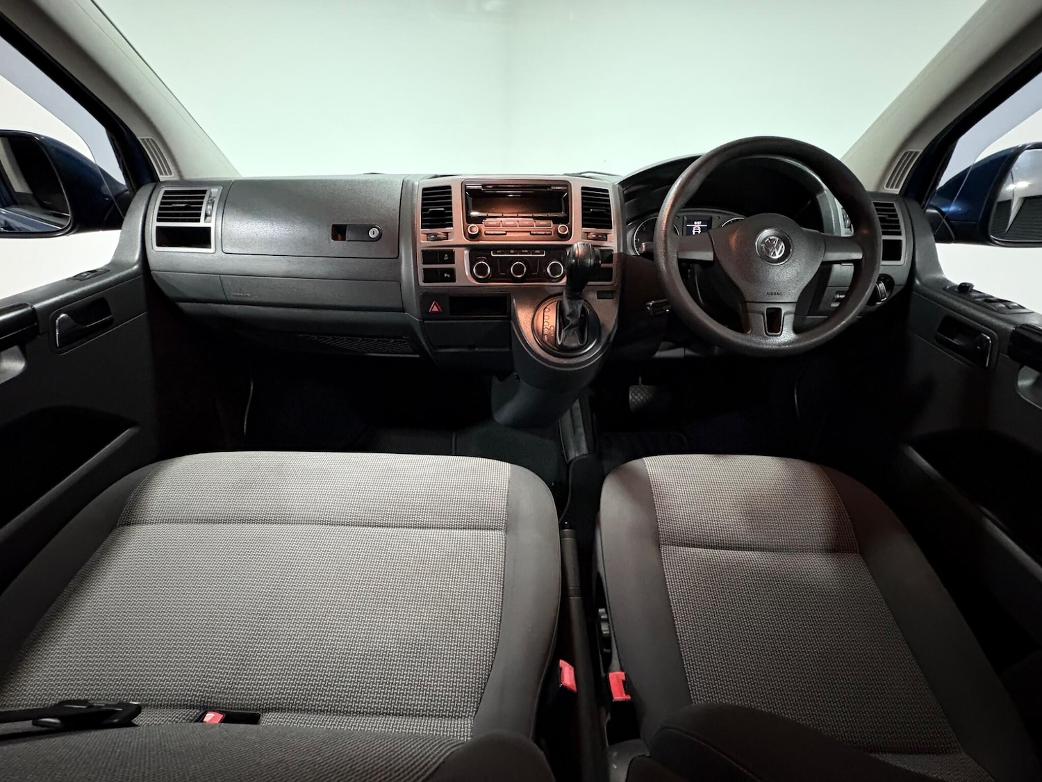 Used Volkswagen Transporter Shuttle 2013 for sale - 77017157: Photo 10